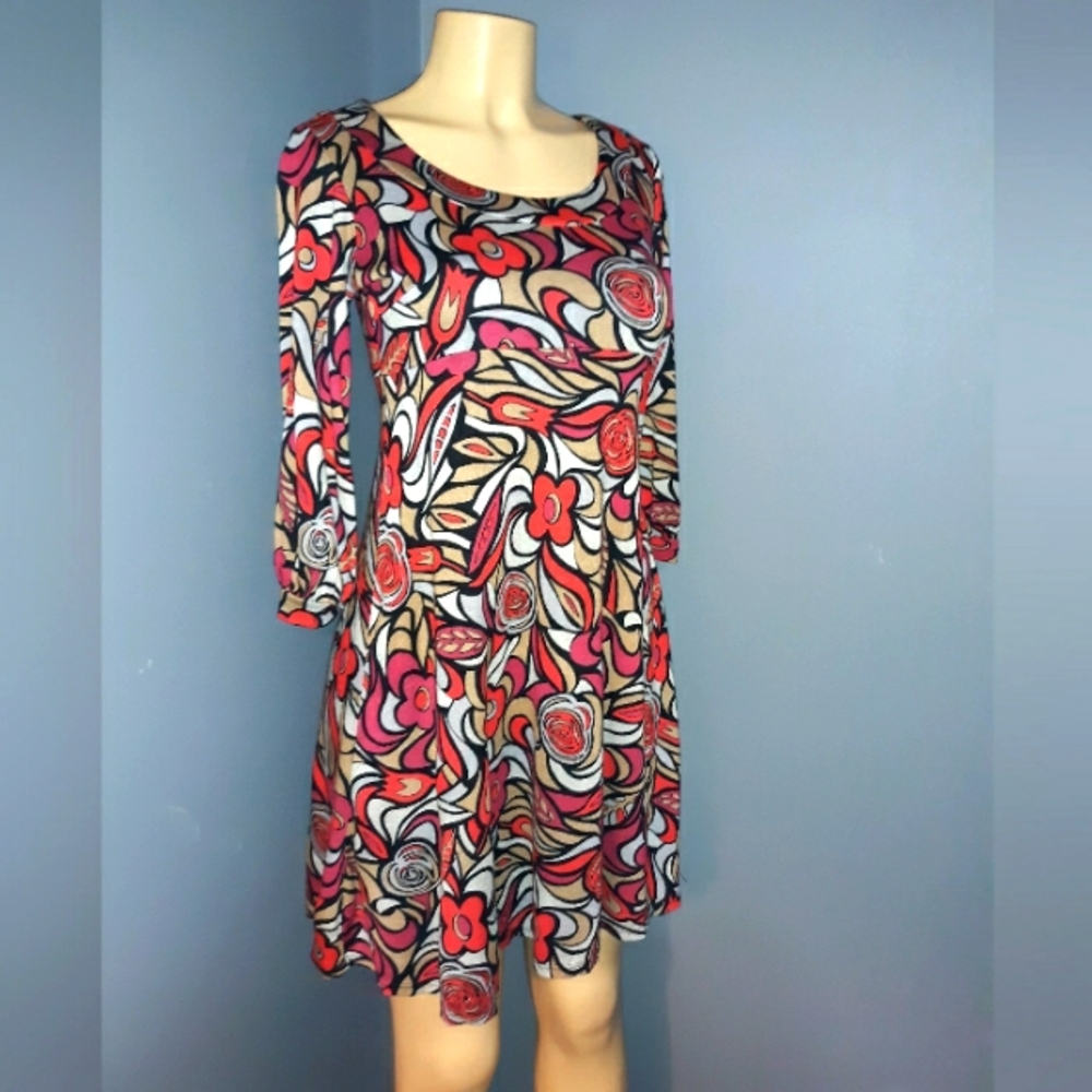 💣TIANA B DRESS SZ SMALL